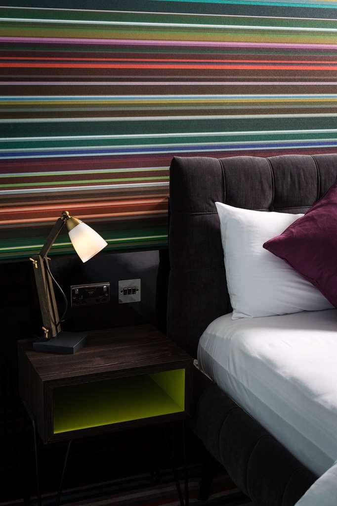 Village Hotel Manchester Cheadle Cheadle  Zimmer foto